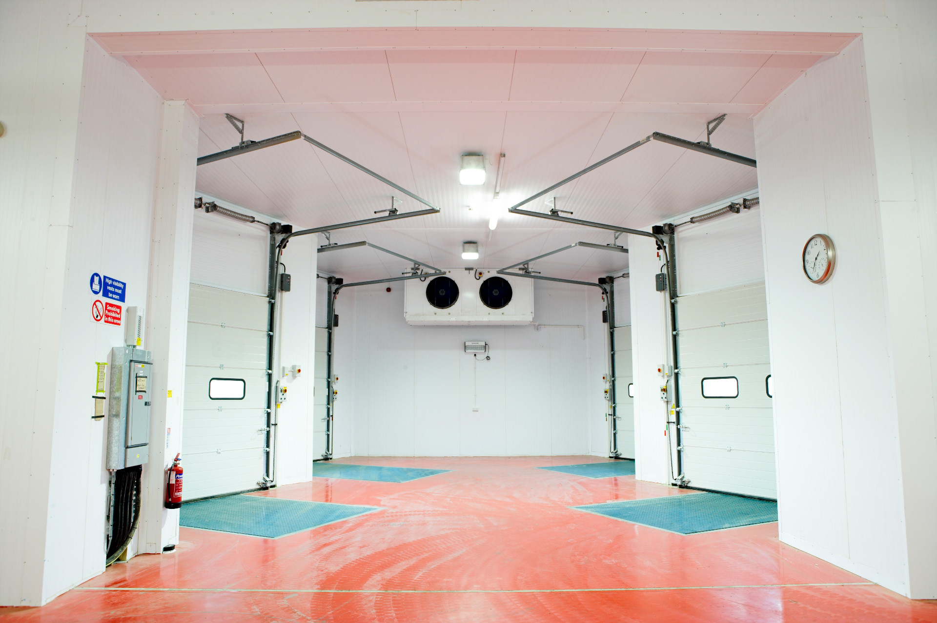 Ceiling mounted cooler installed in a cold store